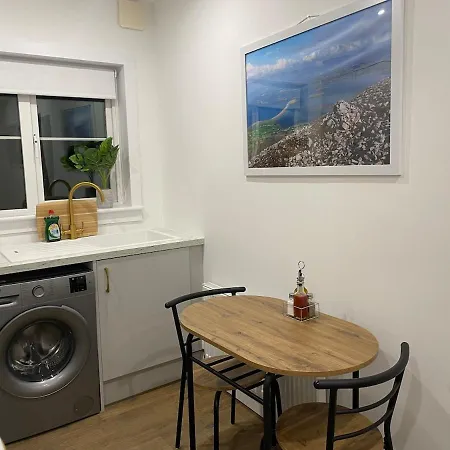 Newly Renovated In - Full Kitchen! * Castlebar